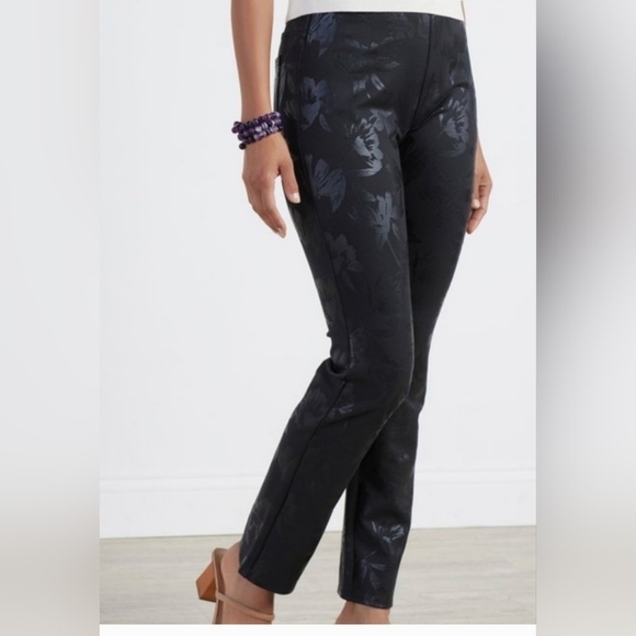 Soft Surroundings Perfect Ponte Floral Goth  Pull-On Women's Pants Size L - Picture 1 of 12